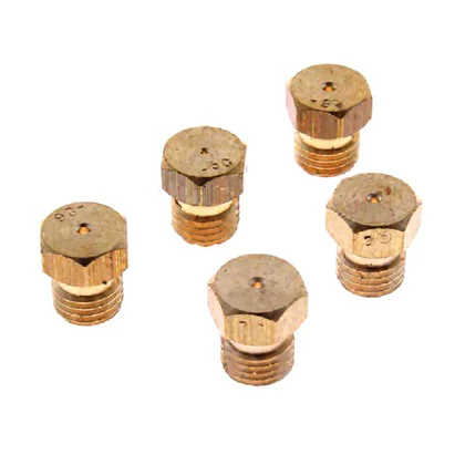 Zestaw dysz gazowych do kuchenki Ariston / Indesit / Hotpoint / Whirlpool G30/31 30 mbar C00105432 482000028411