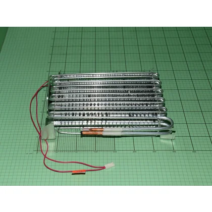 Parownik z grzałką do zamrażarki Amica 130 W