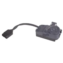 Przełącznik do okapu Whirlpool / Indesit / Ariston / Hotpoint 481227018014 C00490988 481231039231 C00401222
