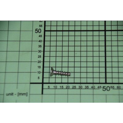 Wkręt 4x16 ściany boczne (1007521)