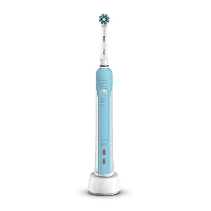 Szczoteczka elektryczna Braun Oral-B Professional Care 500 biało-niebieska D 16.513