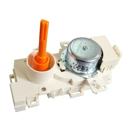 Zawór trójdrożny pompy myjącej do zmywarki Whirlpool / Indesit 481010745147 C00326392