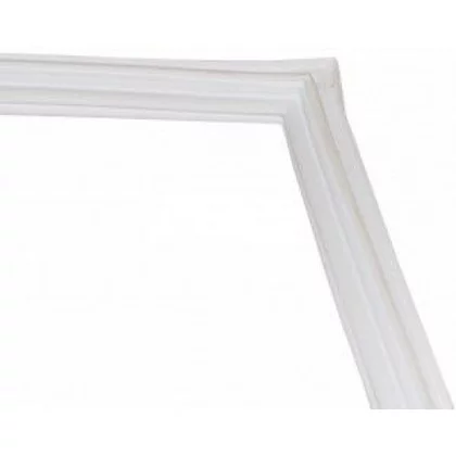 Uszczelka drzwi chłodziarki Whirlpool / Indesit / Ariston / Hotpoint 66,5 x 100 cm 480132102218 C00344961