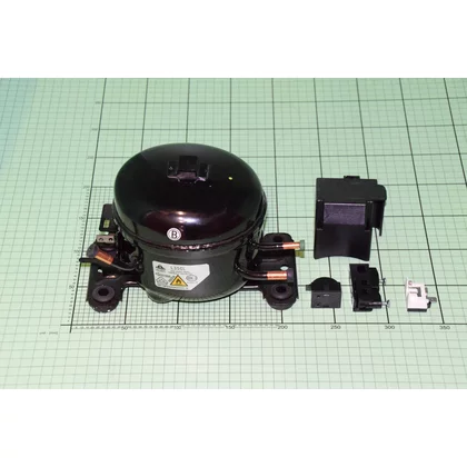 Kompresor do urządzenia chłodniczego Amica L35CL_B 1038620