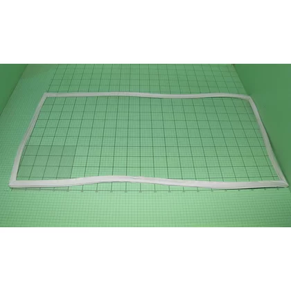 Uszczelka drzwi chłodziarki Amica biała 99 cm x 2 cm x 51 cm 1048558