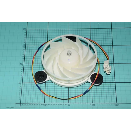 Wentylator do chłodziarko-zamrażarki Amica ZWF-30-3 12 V 2,5 W 1870 RPM 1047579