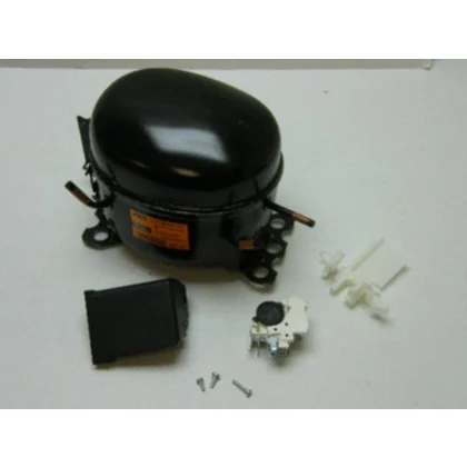 Sprężarki do lodówek Whirlpool Kompresor do lodówki Ariston / Indesit / Hotpoint / Whirlpool GVY66AA 220-240 V / 50 Hz 1/4 HP-180 R134a C00099799 482000028340 C00309923 482000032301
