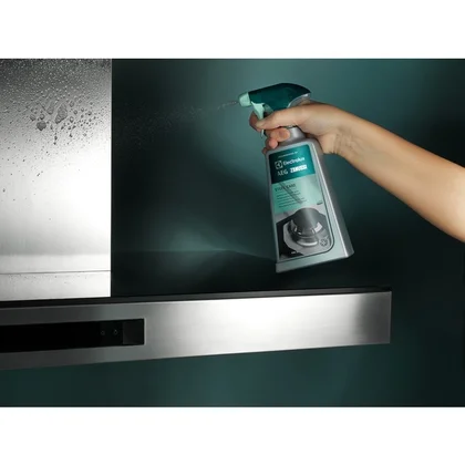 Preparat w sprayu do czyszczenia stali szlachetnej Electrolux / AEG STEEL CARE 500 ml