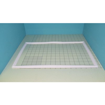 Uszczelka drzwi zamrażarki do chłodziarko-zamrażarki Amica (1037196)