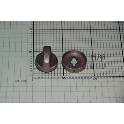 Pokrętło srebrne do urządzenia AGD Amica CMG610/09.9409.01SC 9043370