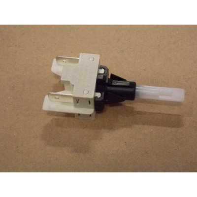 Przełącznik wł/wył (1015980)
