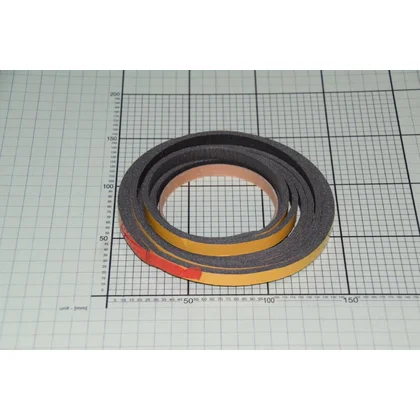 Uszczelka z pianki do płyty grzewczej Amica 10 x 4 mm 2,8 mb 9067481