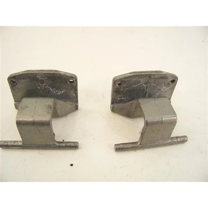 Zawias drzwiczek do pralki i pralko-suszarki Ariston / Indesit / Hotpoint / Whirlpool 150° C00115666 482000028840