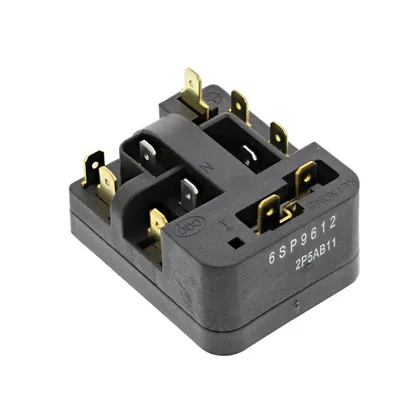 Sprężarki, akcesoria, przekaźnik Starter klixon sprężarki do lodówki Electrolux / AEG 2425393077
