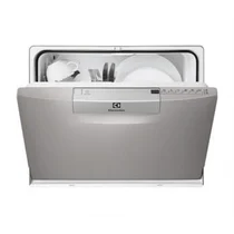 Uchwyt pompy obiegowej do zmywarki Electrolux / AEG 1551431008