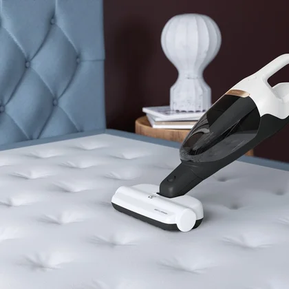 Szczotki i rolki szczotek odkurz Elektroszczotka do odkurzacza bezprzewodowego Electrolux ZE139 BedProPower+
