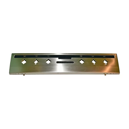 Elementy obudowy Maskownica przednia do kuchni wolnostojącej Amica TRX 618/17E3.3*HTaY6DW soft st.b 9079619