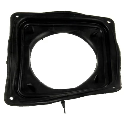 Elementy obudowy do lodówek Whir Obudowa przednia wentylatora do lodówki Whirlpool / Indesit / Ariston / Hotpoint 481240449604 C00335809
