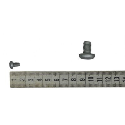 Śruba M5x8
