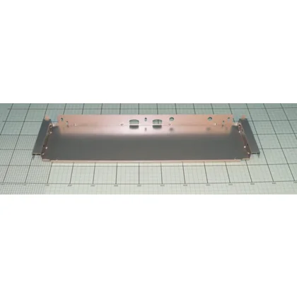 Metalowy uchwyt filtra przeciwtłuszczowego do okapu Amica 1020027