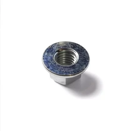 Nakrętka koła pasowego do pralki Whirlpool / Indesit / Ariston / Hotpoint 481950518376 C00379244