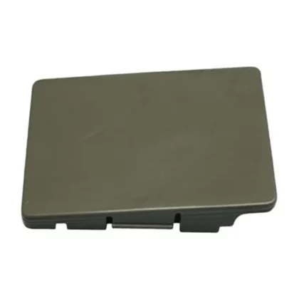 Lewa pokrywka gniazda panelu do chłodziarko-zamrażarki Amica inox 8039851