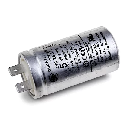 Kondensator do okapu Whirlpool / Indesit / Ariston / Hotpoint 5 µF 482000000036 C00313866