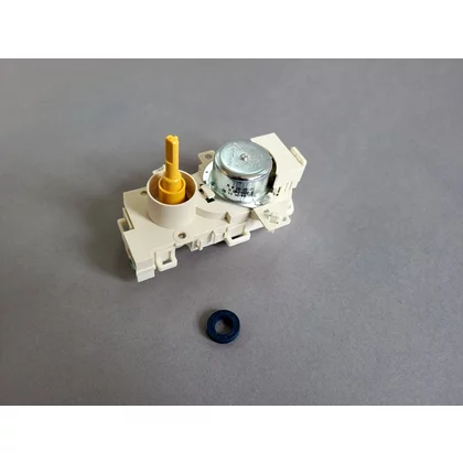 Zawór przełączający pompy do zmywarki Whirlpool / Indesit / Ariston / Hotpoint 481010745146 C00316286