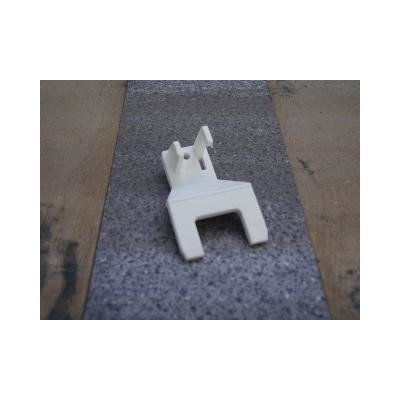 Uchwyt kondesatora do lodówki Amica 8003059