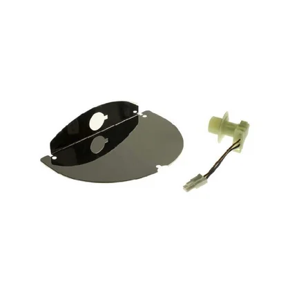 Lampa kompletna do lodówki Whirlpool / Indesit / Ariston / Hotpoint 481244029367 C00314083