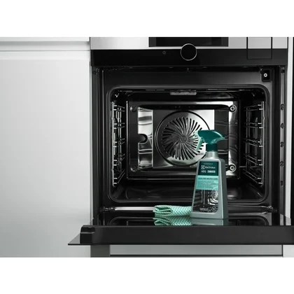 Preparat do czyszczenia piekarników i kuchenek mikrofalowych Electrolux / AEG Oven & Microwave Care spray 500 ml