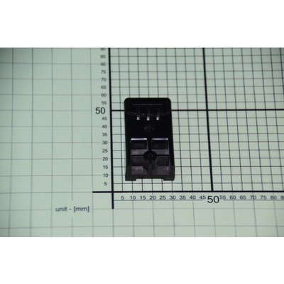 Uchwyt montażowy przedni (1001826)